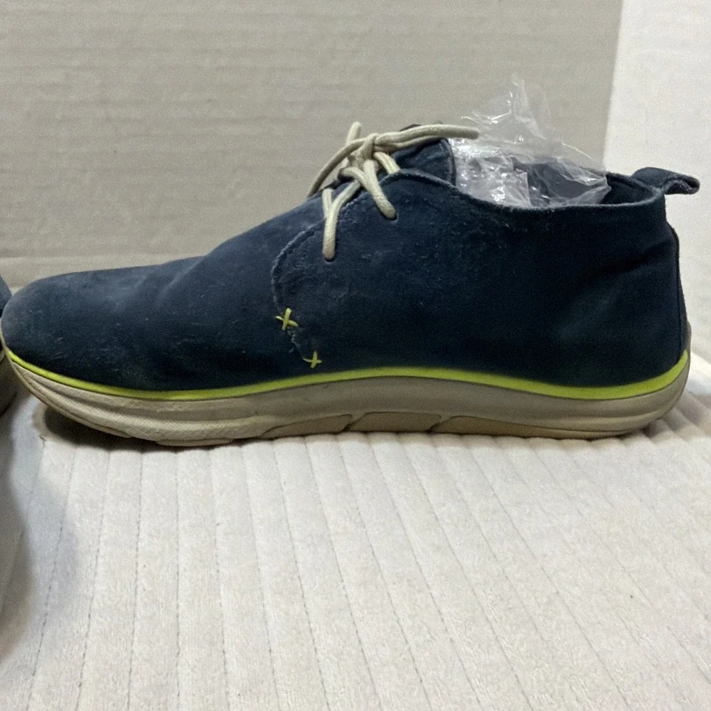 Altra Desert Boot Size 8.5 Blue Suede Mid Chukka Shoes Hiking Casual
